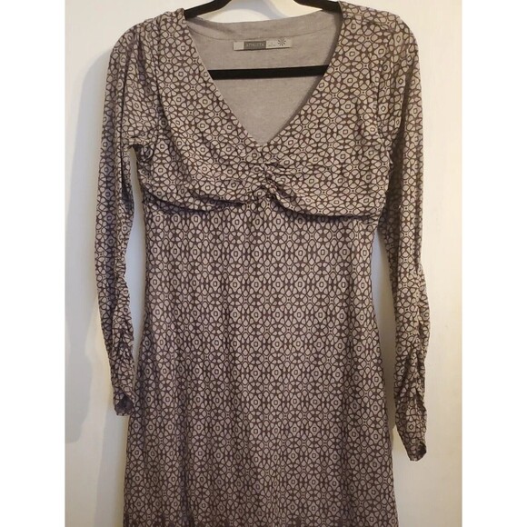 Athleta Ruched Bust Empire Waist Gray Plum Geometric Design‎ Dress Size Small - Picture 1 of 3